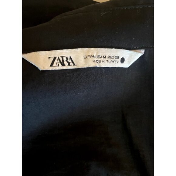 Zara Button Front Button Down Size M Long Sleeve Black Minimalist Top - Picture 8 of 8